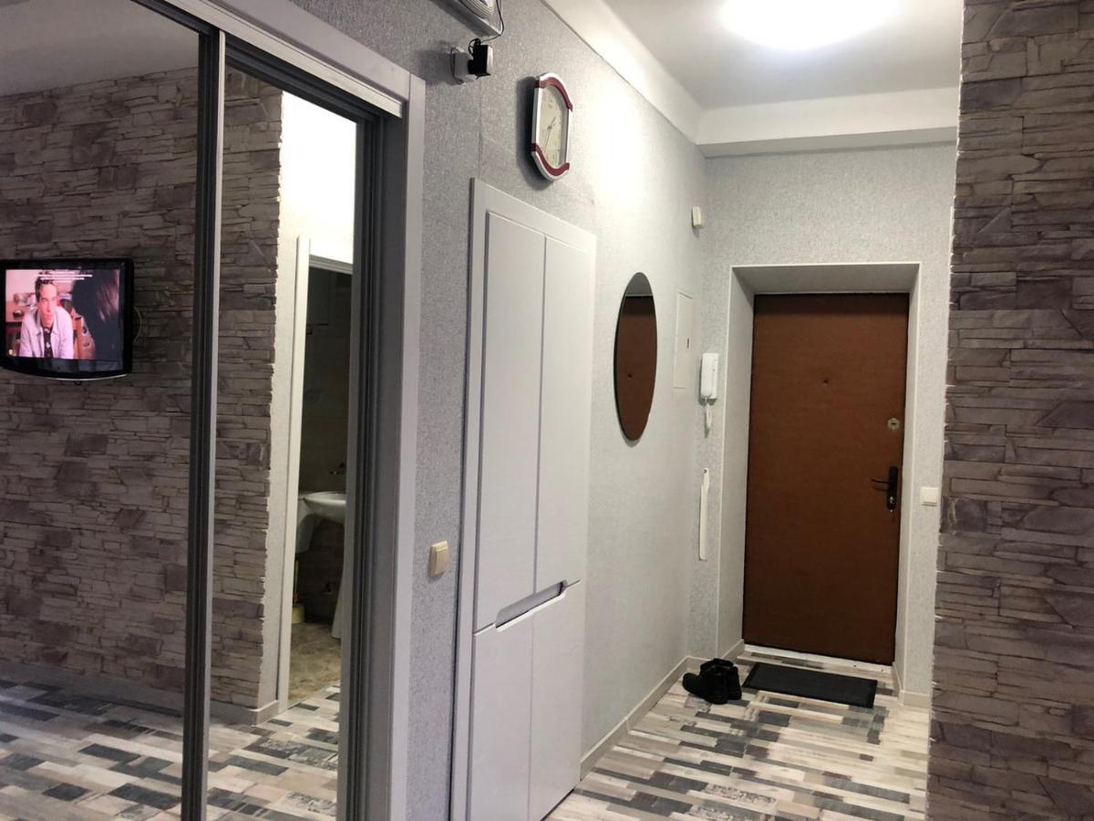 Апартаменты Дворец Украины С Круглой Кроватью Kyiv Eksteriør billede